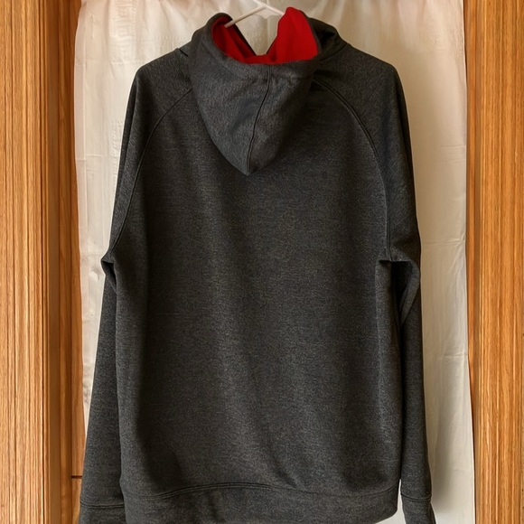 Wisconsin Badgers Colosseum Stadium Men’s L Arch & Logo Pullover Hoodie Gray - Picture 4 of 9